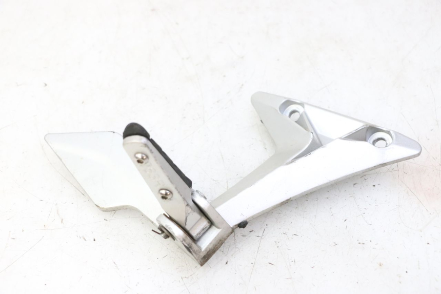 photo de FUSSRASTEN HALTEPLATTEN HINTEN RECHT STAHO FH 50 (2018 - 2019) - Kennzeichnungen und Originalreferenzen