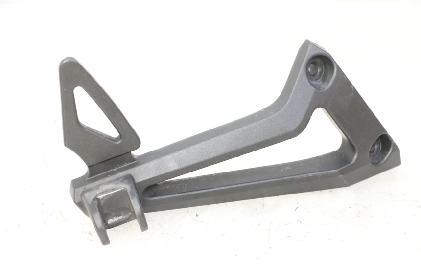 photo de FUSSRASTEN HALTEPLATTEN HINTEN RECHT YAMAHA FZ6 FAZER S2 600 (2007 - 2011) - Hauptansicht