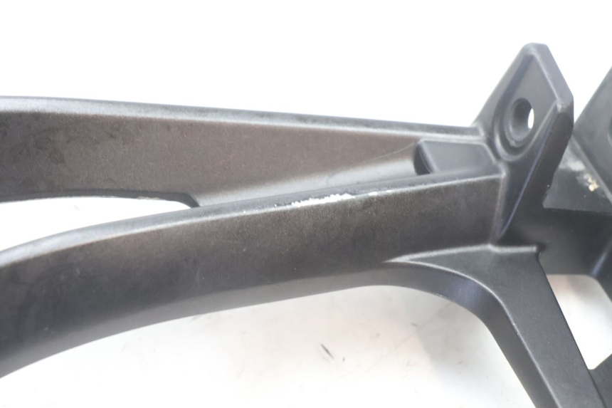 photo de FUSSRASTEN HALTEPLATTEN HINTEN RECHT YAMAHA FZ8 800 (2010 - 2016) - Gesamtansicht des Produkts