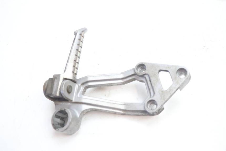 photo de FUSSRASTEN HALTEPLATTEN HINTEN RECHT KAWASAKI GPX F ZX750F 750 (1986 - 1990) - Zoom auf Gebrauchszustand