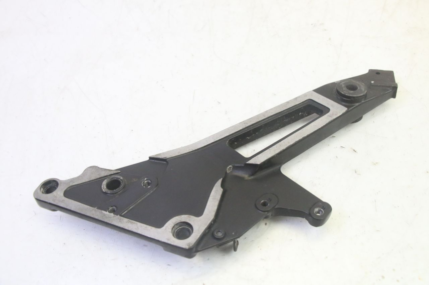 photo de FUSSRASTEN HALTEPLATTEN HINTEN RECHT KAWASAKI GPZ RX 1000 (1986 - 1988) - Alternative Perspektive