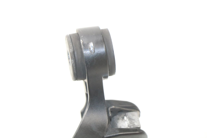 photo de FUSSRASTEN HALTEPLATTEN HINTEN RECHT SUZUKI GSX-R GSXR 750 (2011 - 2016) - Detailansicht des Bauteils