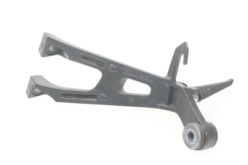 photo de FUSSRASTEN HALTEPLATTEN HINTEN RECHT SUZUKI GSX-R GSXR K16 1000 (2012 - 2016) - Details der Befestigungspunkte