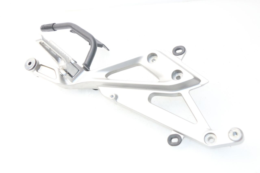 photo de FUSSRASTEN HALTEPLATTEN HINTEN RECHT HONDA INTEGRA NC D 750 (2016 - 2018) - Hauptansicht