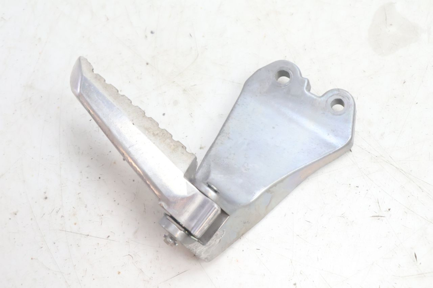 photo de FUSSRASTEN HALTEPLATTEN HINTEN RECHT YAMAHA N-MAX NMAX 125 (2021 - 2024) - Hauptansicht