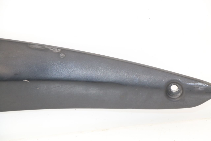 photo de RECHTE HINTERE FUßRASTENHALTERUNG GILERA NEXUS 125 (2009 - 2013) - Geprüftes Gebrauchtteil