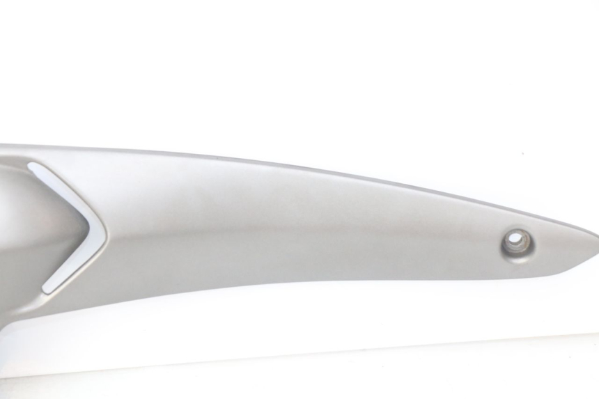 photo de RECHTE HINTERE FUßRASTENHALTERUNG GILERA NEXUS 125 (2009 - 2013) - Technische Nahaufnahme