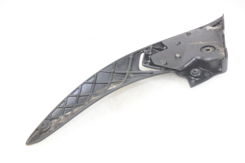 photo de RECHTE HINTERE FUßRASTENHALTERUNG GILERA NEXUS 125 (2007 - 2009) - Zoom auf Gebrauchszustand