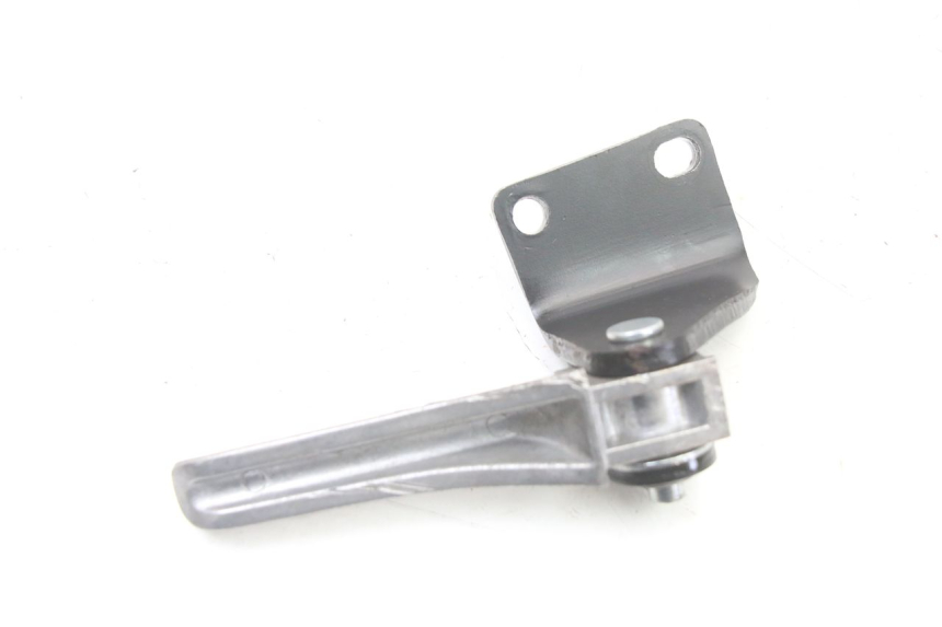 photo de FUSSRASTEN HALTEPLATTEN HINTEN RECHT PIAGGIO NRG POWER PUREJET 50 (2018 - 2021) - Technische Nahaufnahme