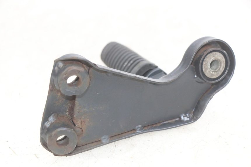 photo de RECHTE HINTERE FUßRASTENHALTERUNG YAMASAKI ROADSTER 50 (2013 - 2018) - Technische Nahaufnahme