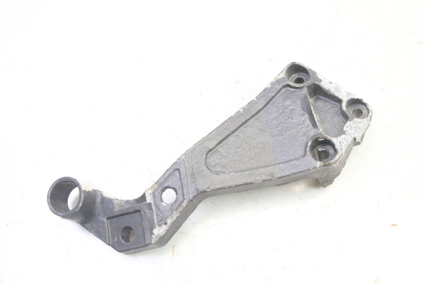 photo de FUSSRASTEN HALTEPLATTEN HINTEN RECHT TRIUMPH SPRINT 900 (1995 - 1998) - Hauptansicht