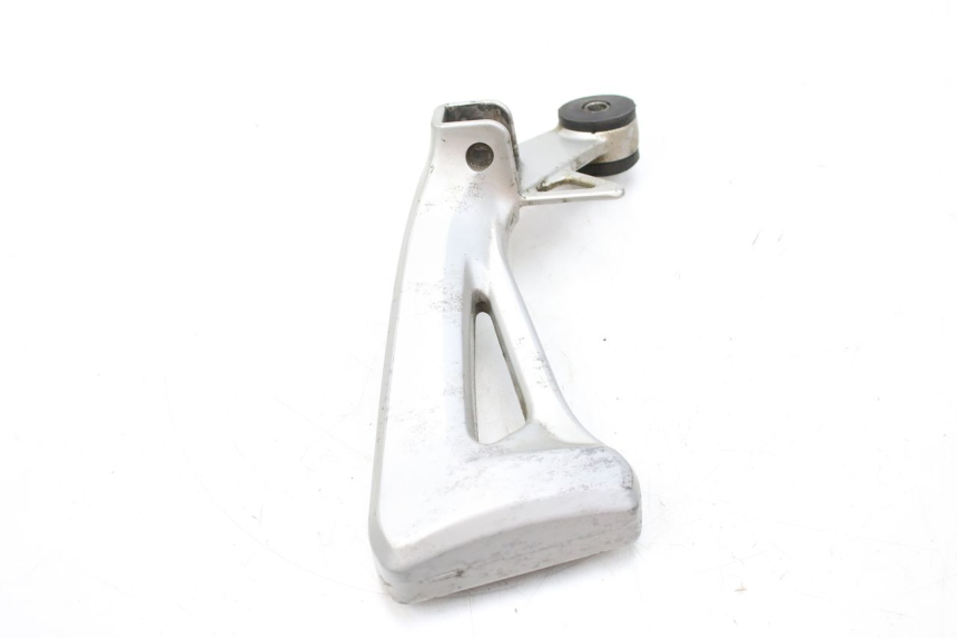 photo de RECHTE HINTERE FUßRASTENHALTERUNG SUZUKI SV S 650 (1999 - 2002) - Detailansicht des Bauteils