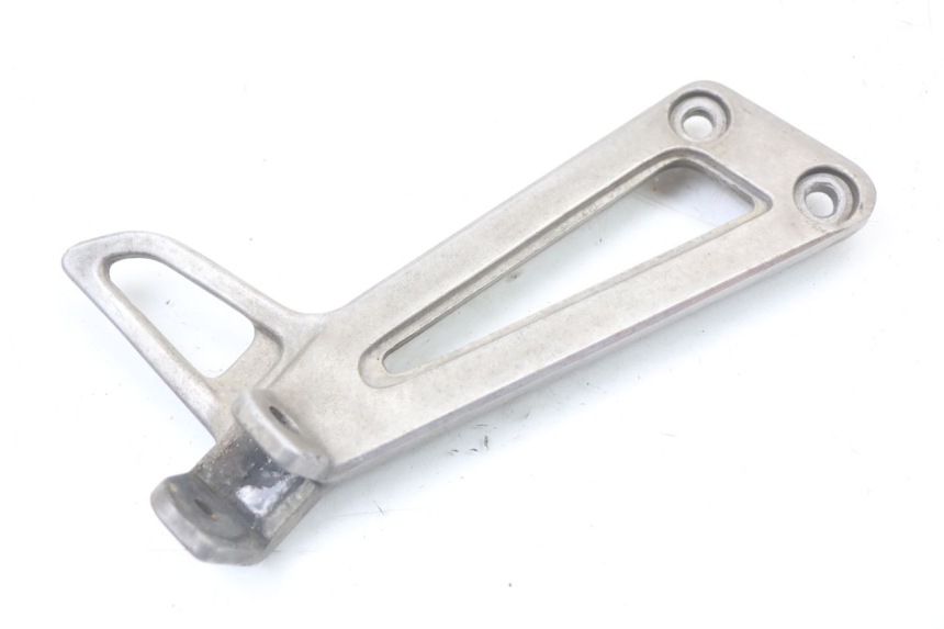 photo de RECHTE HINTERE FUßRASTENHALTERUNG YAMAHA TDR DELTABOX 125 (1997 - 2003) - Hauptansicht