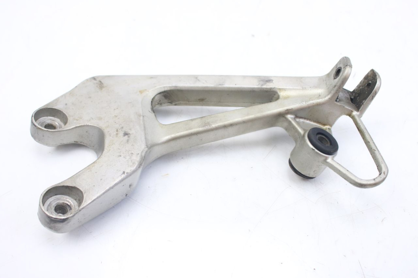 photo de RECHTE HINTERE FUßRASTENHALTERUNG HONDA VFR FI RC46 800 (1998 - 2001) - Alternative Perspektive