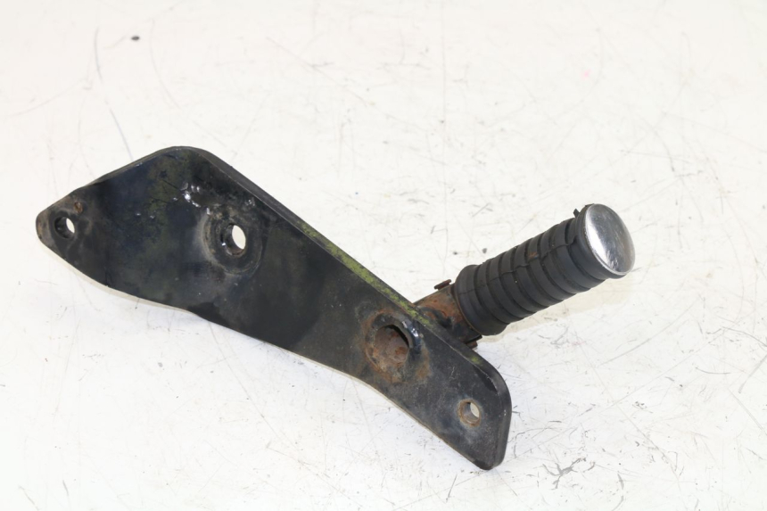 photo de FUSSRASTEN HALTEPLATTEN HINTEN RECHT YAMAHA VIRAGO 125 (1996 - 2003) - Oberflächenzustand und Material