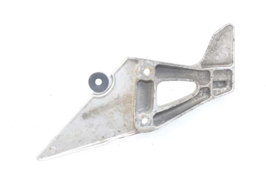 photo de RECHTE HINTERE FUßRASTENHALTERUNG SUZUKI XF FREEWIND 650 (1997 - 2003) - Alternative Perspektive