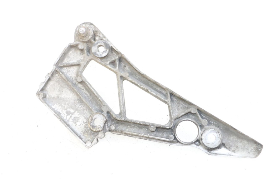 photo de FUSSRASTEN HALTEPLATTEN HINTEN RECHT YAMAHA XJ F 900 (1983 - 1994) - Zoom auf Gebrauchszustand