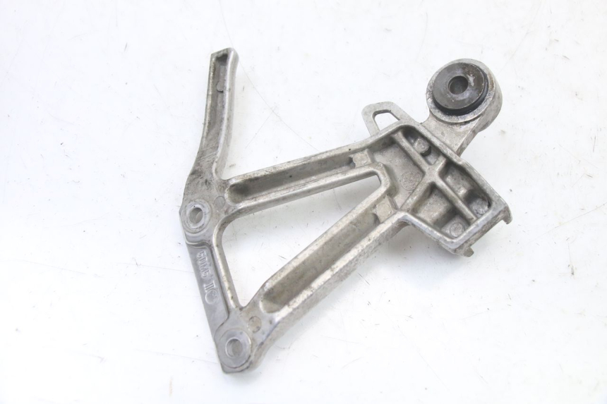 photo de FUSSRASTEN HALTEPLATTEN HINTEN RECHT YAMAHA FZS FAZER 600 (2001 - 2003) - Technische Nahaufnahme