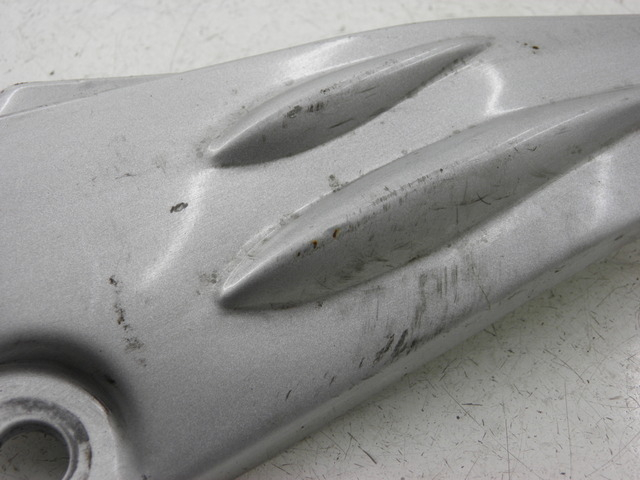 photo de FUSSRASTEN HALTEPLATTEN HINTEN RECHT YAMAHA YBR CUSTOM 125 (2008 - 2010) - Detailansicht des Bauteils