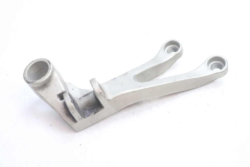 photo de FUSSRASTEN HALTEPLATTEN HINTEN RECHT KAWASAKI ZX-6R ZX6R 600 (2000 - 2002) - Alternative Perspektive