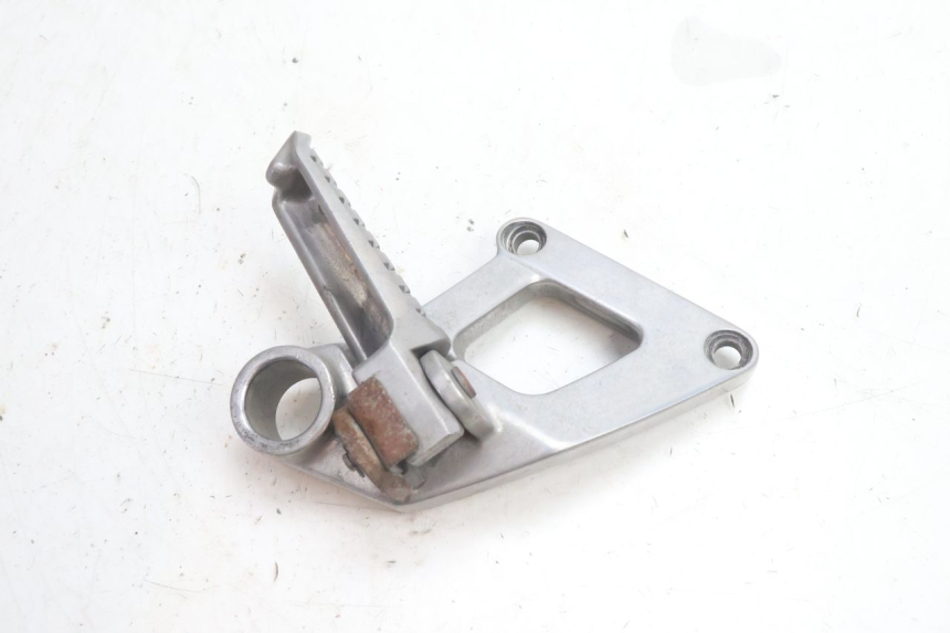 photo de FUSSRASTEN HALTEPLATTEN HINTEN RECHT KAWASAKI ZZR 600 (1995 - 2004) - Alternative Perspektive