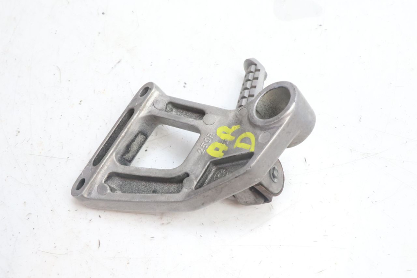 photo de FUSSRASTEN HALTEPLATTEN HINTEN RECHT KAWASAKI ZZR 600 (1995 - 2004) - Gesamtansicht des Produkts