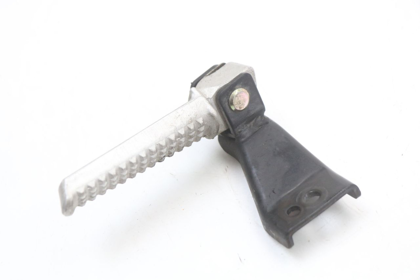 photo de Halterung für linken hinteren Fußrastenhalter DAELIM A-FOUR 2T 50 (2005 - 2012) - Hauptansicht