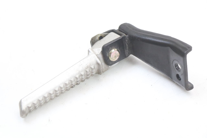 photo de Halterung für linken hinteren Fußrastenhalter DAELIM A-FOUR 2T 50 (2005 - 2012) - Detailansicht des Bauteils