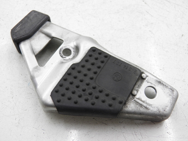 photo de FUSSRASTEN HALTEPLATTEN HINTEN LINKS BMW R RS 1150 (2001 - 2005) - Weitere Ansicht des Artikels