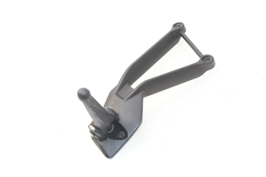 photo de FUSSRASTEN HALTEPLATTEN HINTEN LINKS MV AGUSTA BRUTALE R WALLY 910 (2008 - 2008) - Gesamtansicht des Produkts