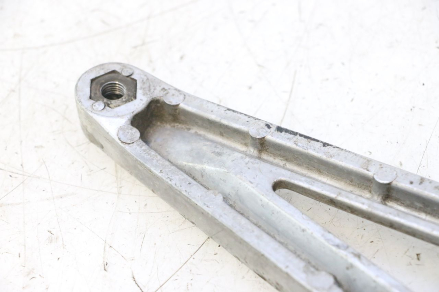 photo de FUSSRASTEN HALTEPLATTEN HINTEN LINKS HONDA CB TWO FIFTY 250 (1991 - 2002) - Gesamtansicht des Produkts