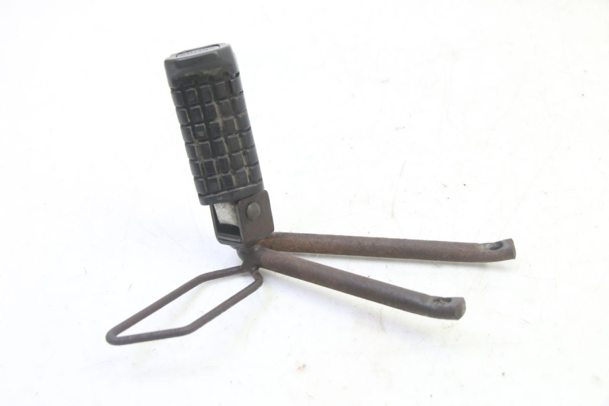 photo de FUSSRASTEN HALTEPLATTEN HINTEN LINKS APRILIA ETX 125 (1998 - 2002) - Detailansicht des Bauteils