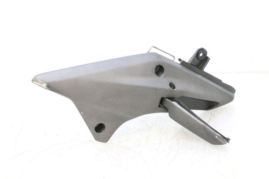 photo de FUSSRASTEN HALTEPLATTEN HINTEN LINKS HONDA FJS SILVER WING SILVERWING 400 (2005 - 2008) - Weitere Ansicht des Artikels