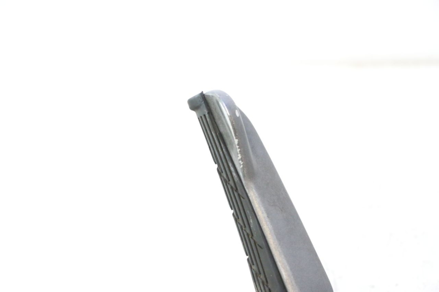 photo de FUSSRASTEN HALTEPLATTEN HINTEN LINKS HONDA FJS SILVER WING SILVERWING 400 (2005 - 2008) - Geprüftes Gebrauchtteil