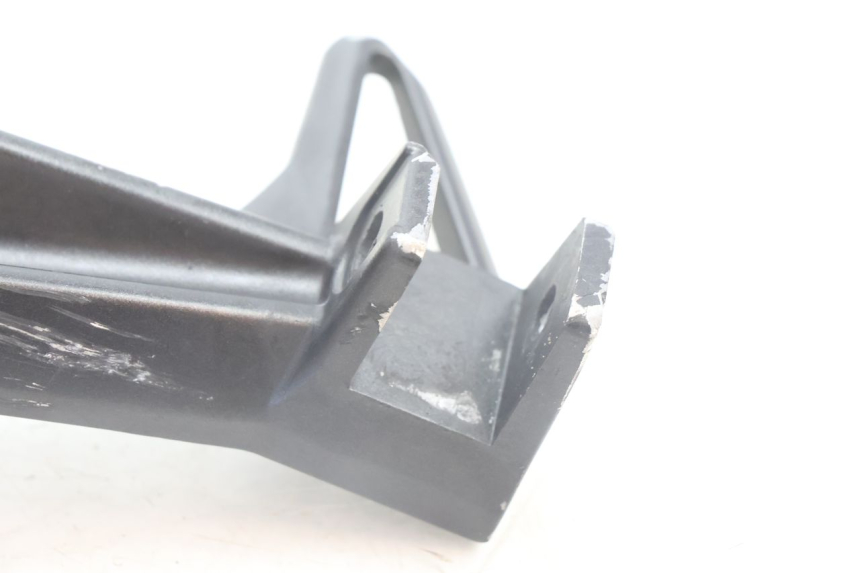 photo de FUSSRASTEN HALTEPLATTEN HINTEN LINKS YAMAHA FZ8 800 (2010 - 2016) - Alternative Perspektive