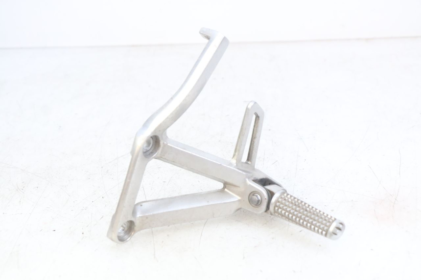 photo de HALTERUNG FüR LINKEN HINTEREN FUßRASTEN YAMAHA FZS FAZER 600 (1998 - 2001) - Hauptansicht