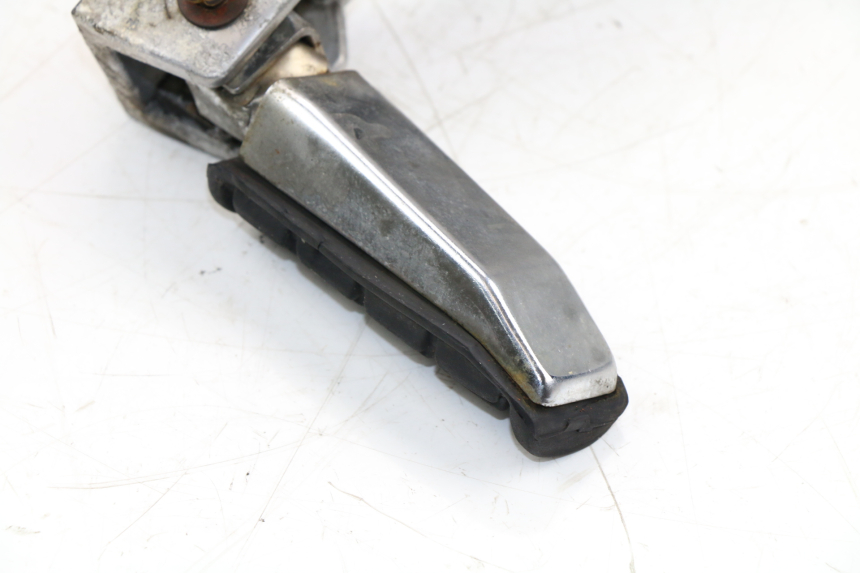 photo de FUSSRASTEN HALTEPLATTEN HINTEN LINKS YAMAHA FZX FAZER 750 (1987 - 1998) - Qualität der Gebrauchtware