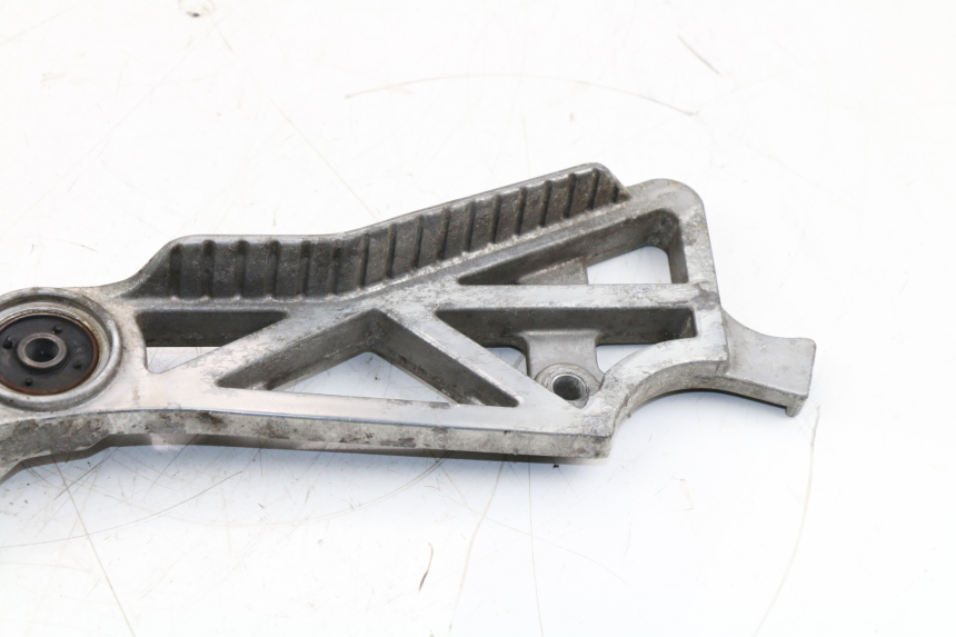 photo de FUSSRASTEN HALTEPLATTEN HINTEN LINKS YAMAHA FZX FAZER 750 (1987 - 1998) - Detailansicht des Bauteils