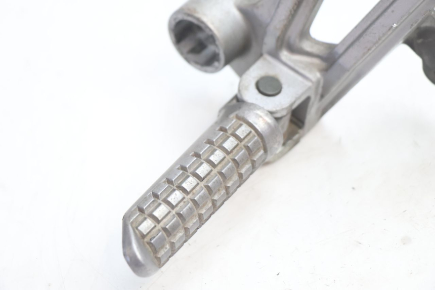 photo de FUSSRASTEN HALTEPLATTEN HINTEN LINKS KAWASAKI GPX F ZX750F 750 (1986 - 1990) - Detailansicht des Bauteils