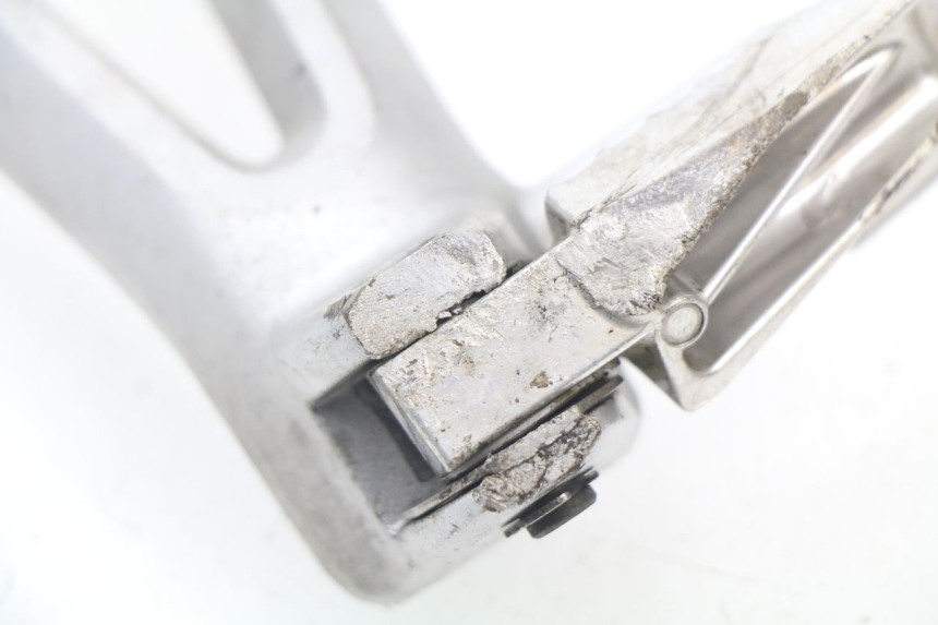 photo de FUSSRASTEN HALTEPLATTEN HINTEN LINKS SUZUKI GSX-R GSXR 600 (2008 - 2010) - Gesamtansicht des Produkts