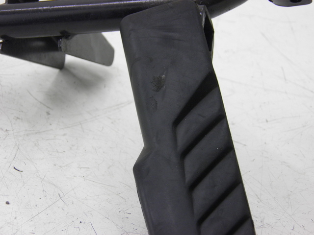 photo de FUSSRASTEN HALTEPLATTEN HINTEN LINKS HONDA FES S-WING SWING ABS 125 (2007 - 2015) - Gesamtansicht des Produkts