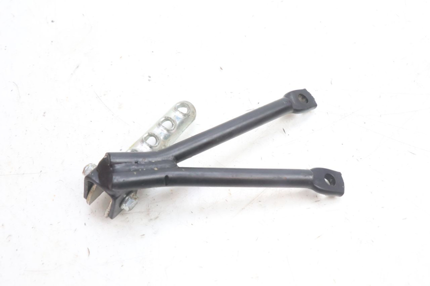 photo de FUSSRASTEN HALTEPLATTEN HINTEN LINKS RIEJU MRT PRO SUPERMOTARD 50 (2007 - 2018) - Details der Befestigungspunkte