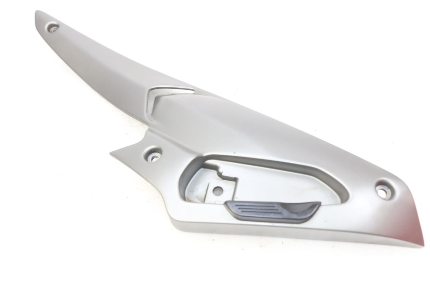 photo de LINKS HINTERE FUßRASTENHALTERUNG GILERA NEXUS 125 (2009 - 2013) - Detailansicht des Bauteils