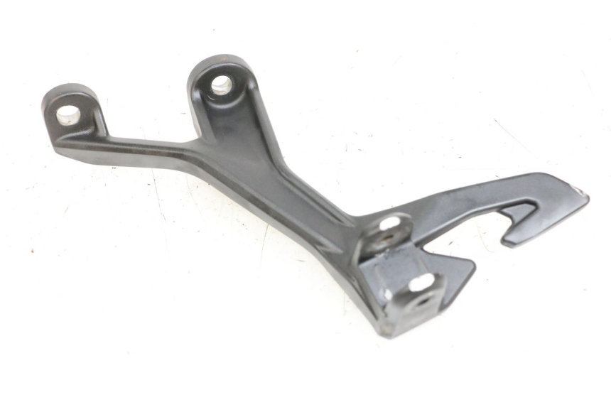 photo de FUSSRASTEN HALTEPLATTEN HINTEN LINKS KAWASAKI NINJA 400 (2018 - 2023) - Hauptansicht