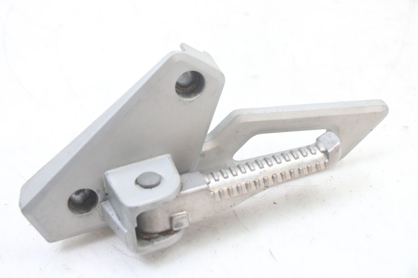 photo de FUSSRASTEN HALTEPLATTEN HINTEN LINKS PEUGEOT SPEEDFIGHT 3 LC 2T 50 (2009 - 2015) - Zoom auf Gebrauchszustand