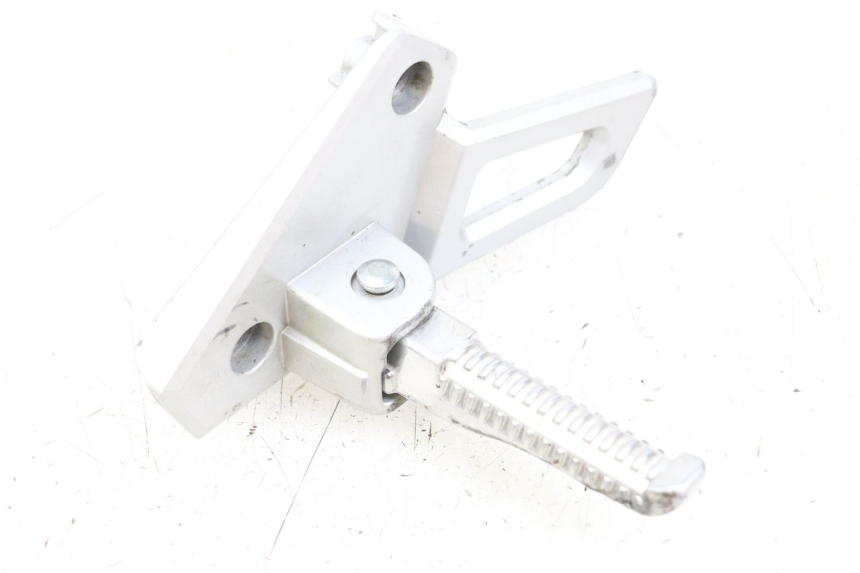 photo de FUSSRASTEN HALTEPLATTEN HINTEN LINKS PEUGEOT SPEEDFIGHT 4 2T 50 (2015 - 2019) - Hauptansicht