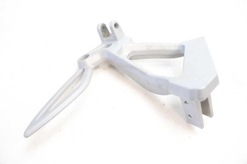photo de FUSSRASTEN HALTEPLATTEN HINTEN LINKS CAN-AM SPYDER RS 1000 (2008 - 2012) - Zoom auf Gebrauchszustand