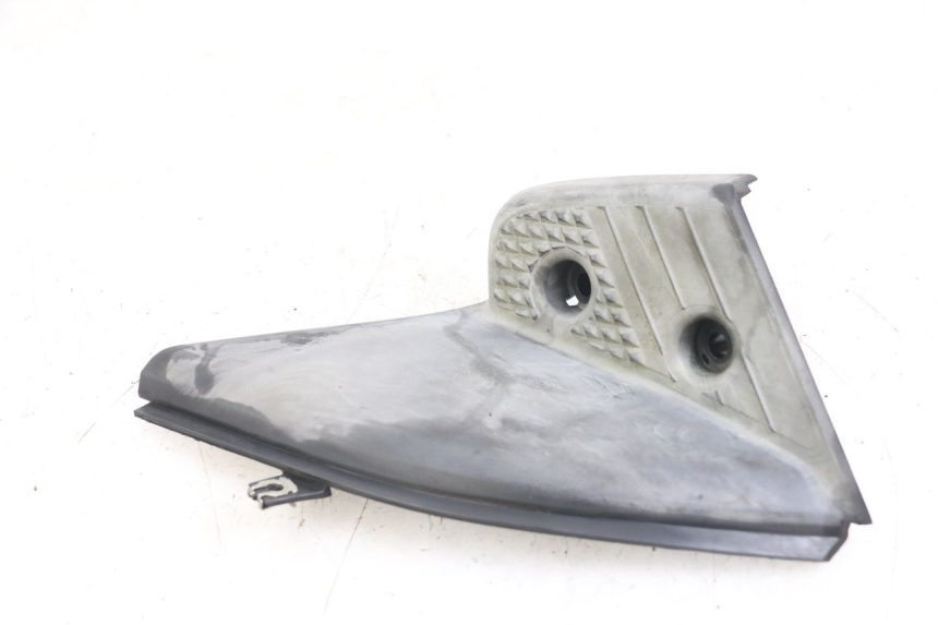 photo de LINKS HINTERE FUßRASTENHALTERUNG MBK STUNT NAKED 50 (2004 - 2018) - Technische Nahaufnahme