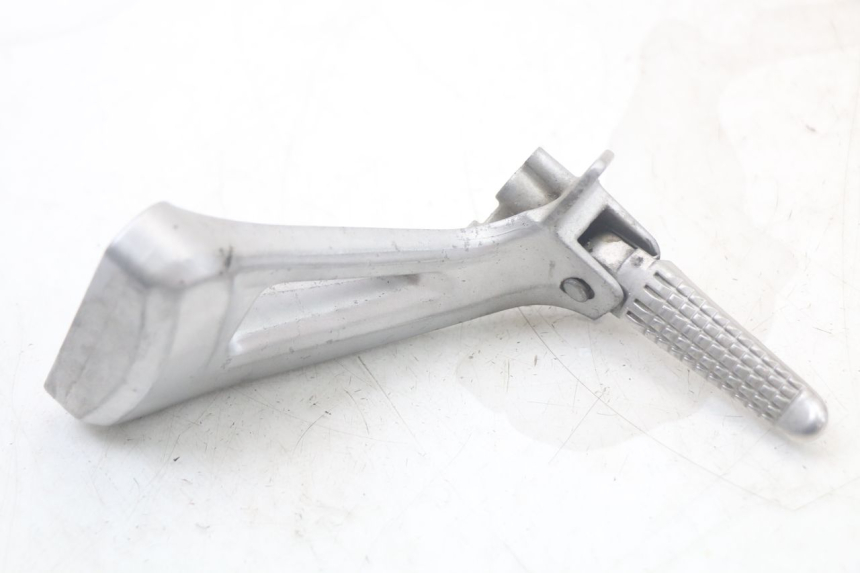 photo de LINKS HINTERE FUßRASTENHALTERUNG SUZUKI SV N 650 (1999 - 2002) - Technische Nahaufnahme