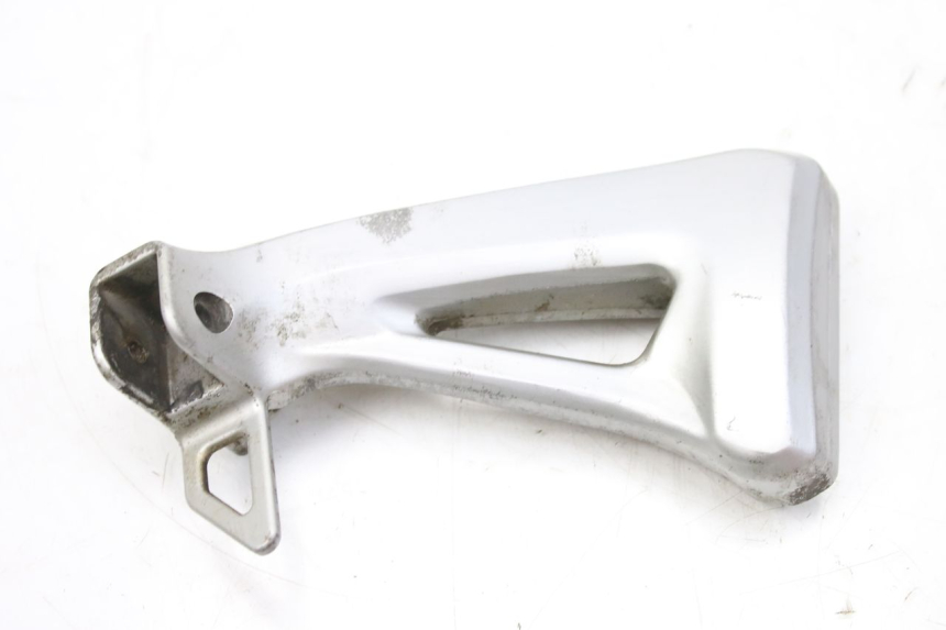 photo de LINKS HINTERER FUßRASTENHALTER SUZUKI SV S 650 (1999 - 2002) - Zoom auf Gebrauchszustand